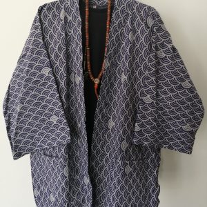 Navy Japanese Haori with Traditional Japanese Waves UK Haori UK Japanese Haori UK Japanese Yukata UK Japanese clothing UK Japanese fashion UK animetal